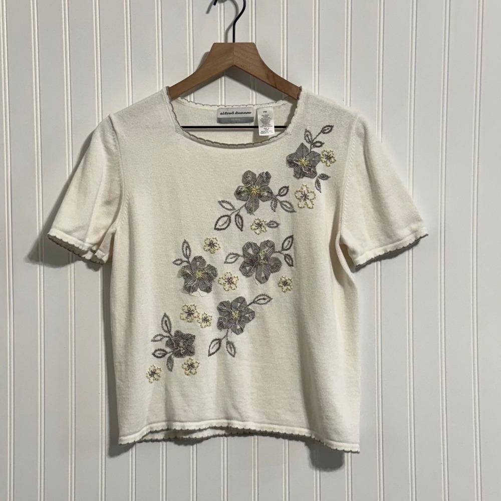 Alfred‎ Dunner PM Cream Floral Embroidered Sweater Short Sleeve Ramie Cotton